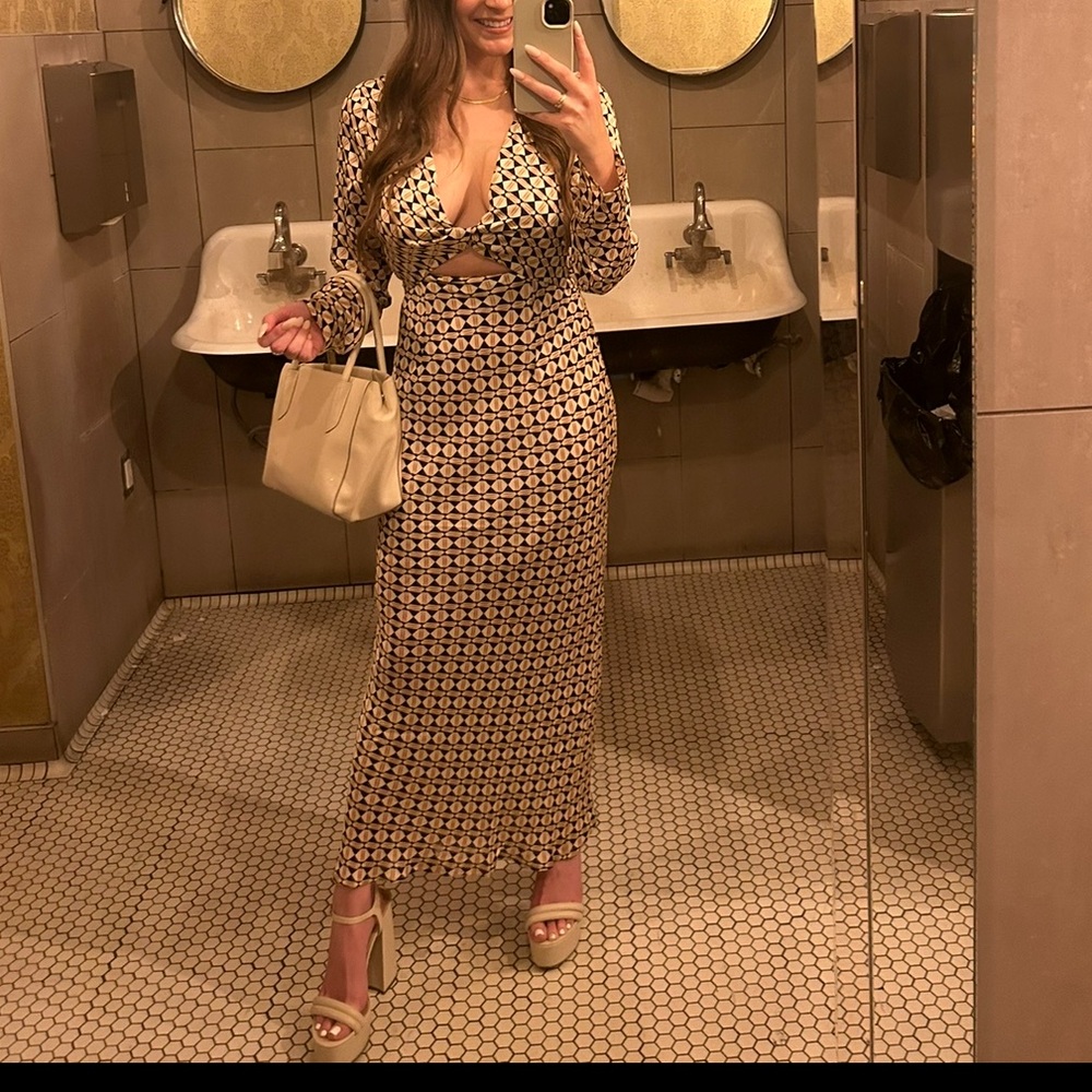 MINKPINK Cece Twist Midi Dress - Black and White